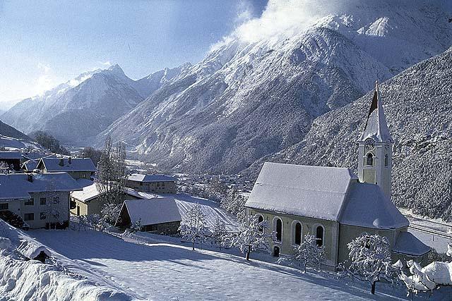Imsterberg, Kirche im Winter 2