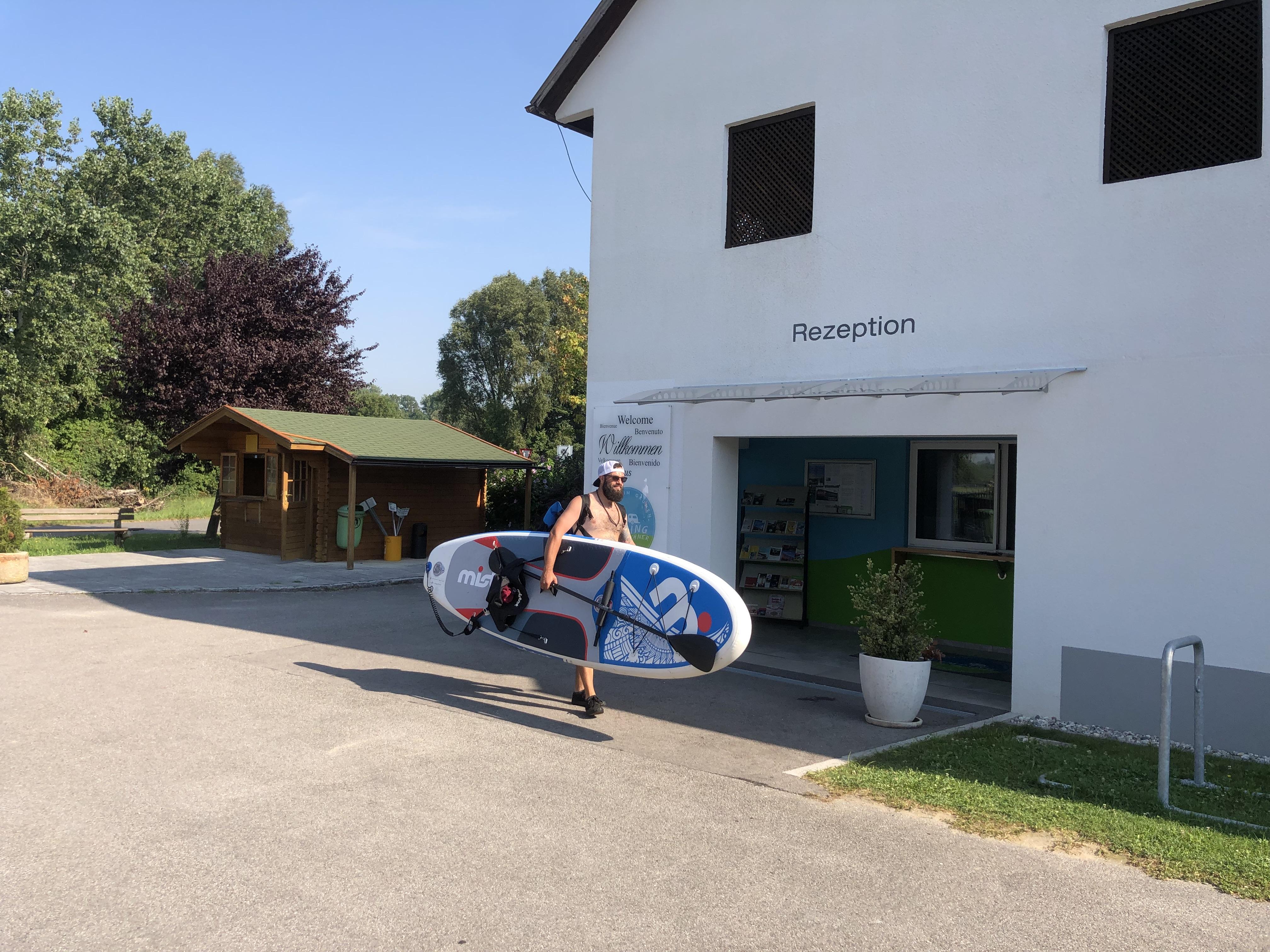 kofferanhänger camping gebraucht Humbaur Kofferanhänger Typ HK main image 0