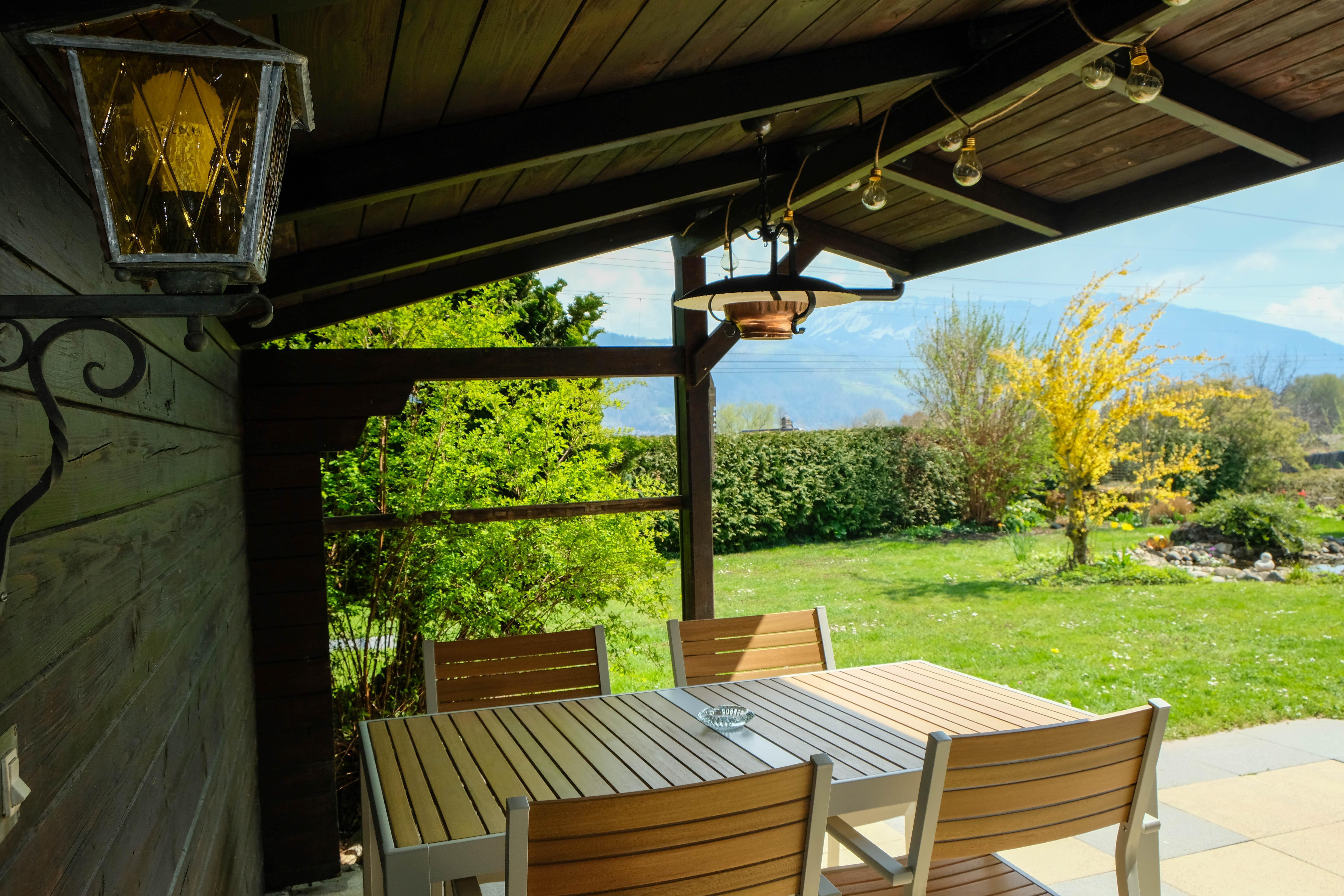 pergola_mit_blick_zum_garten