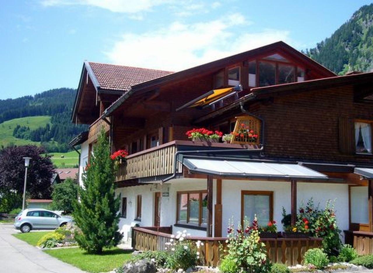 Haus Haug in Bad Hindelang, Bayern AlpenGuide.de