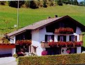 Jais, Haus
