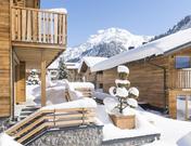 Laurus, Chalet