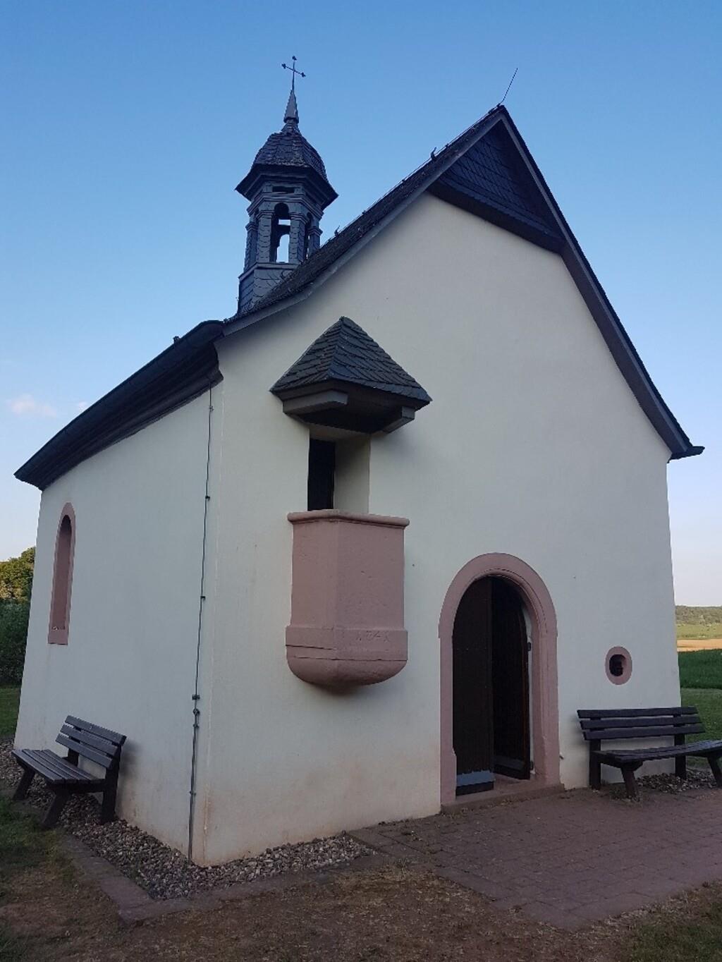 Fintenkapelle mit Außenkanzel