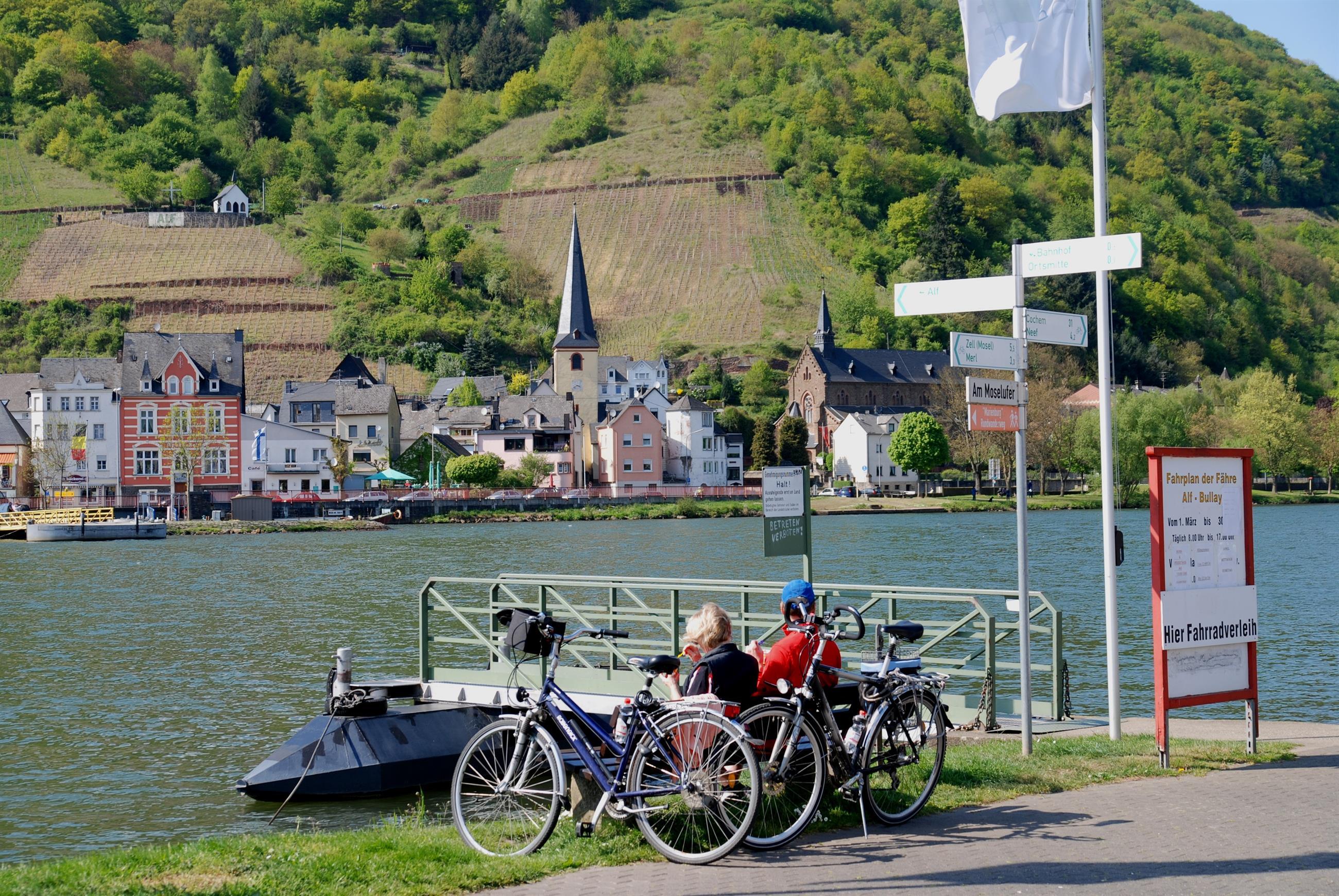 Lauschpunkt Am Mosel-Radweg (Alf)