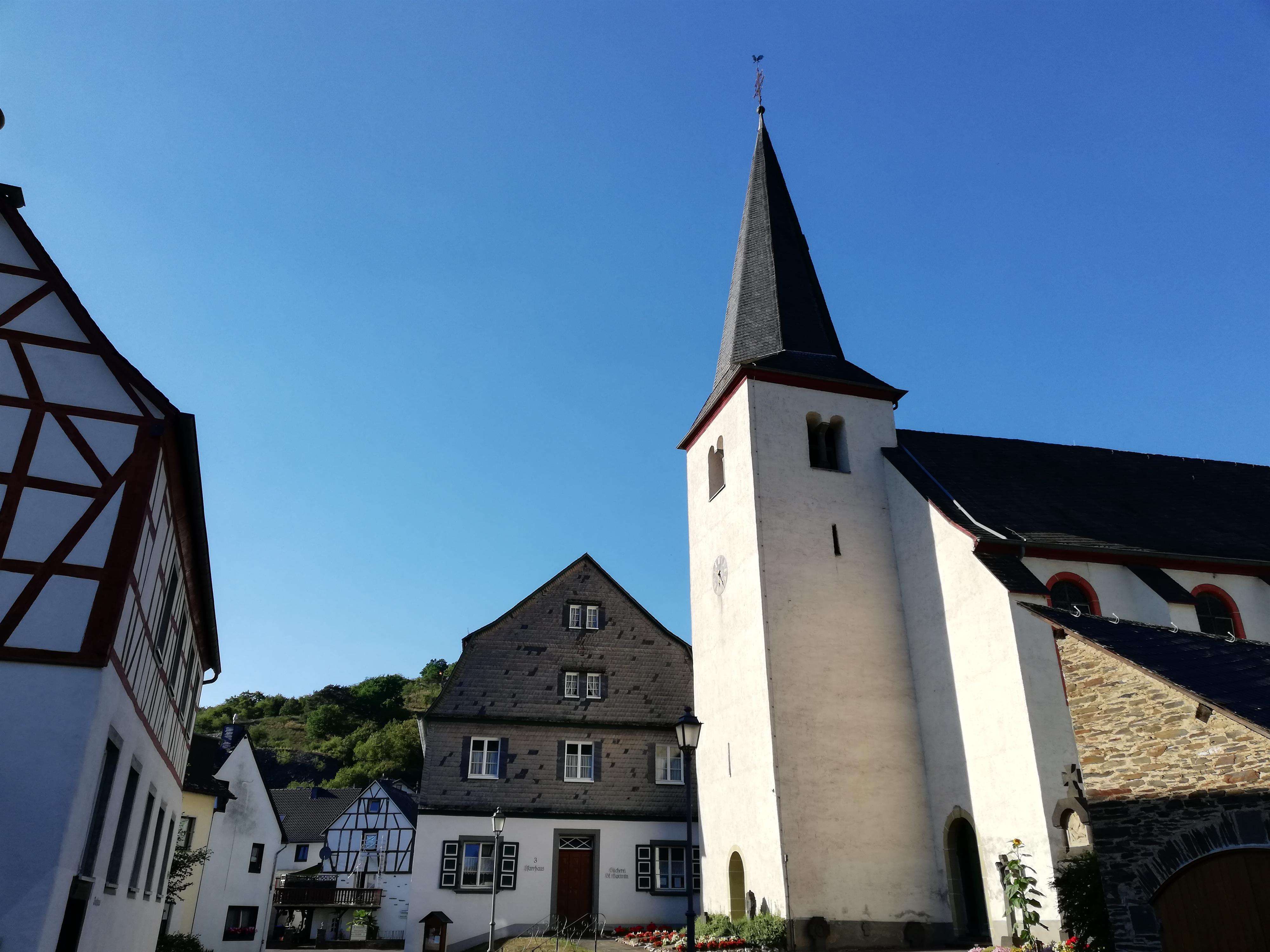 Kirche Lütz