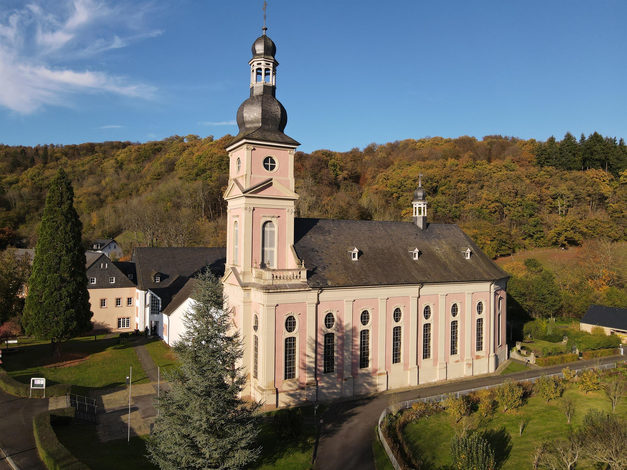Hautpgebäude Kloster