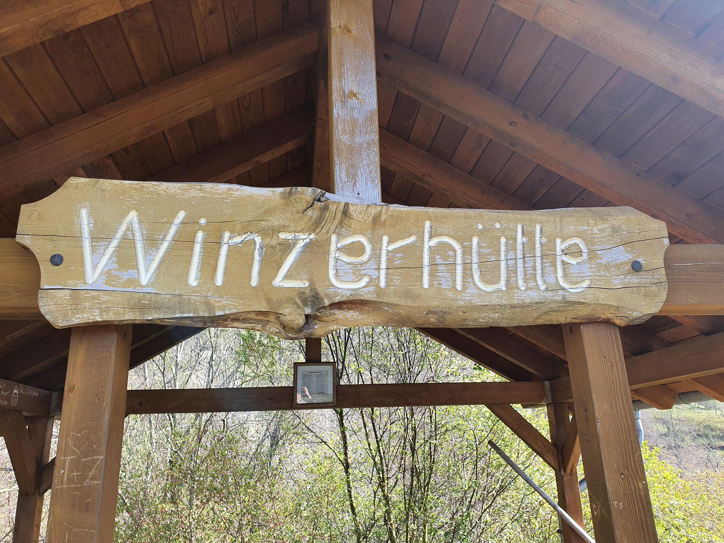 Holzschild Winzerhütte