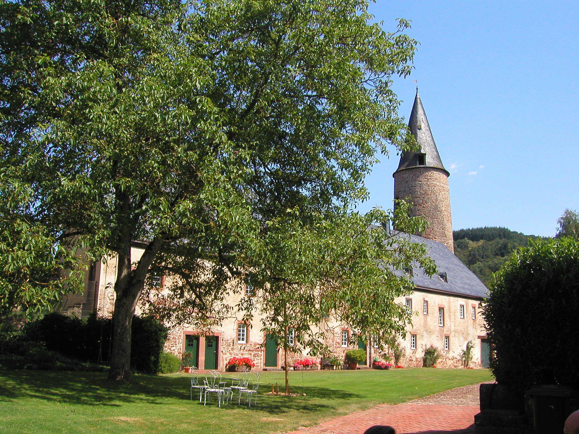 Burg Bruch Innenhof