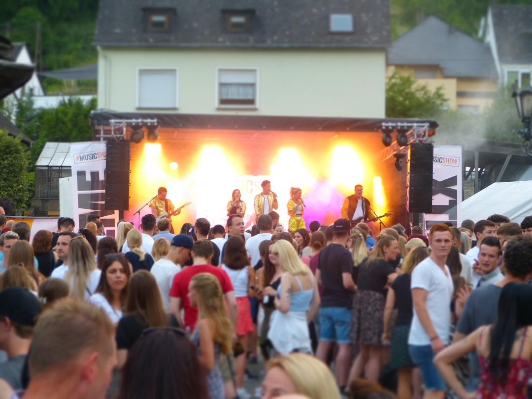 Partyband am Samstagabend