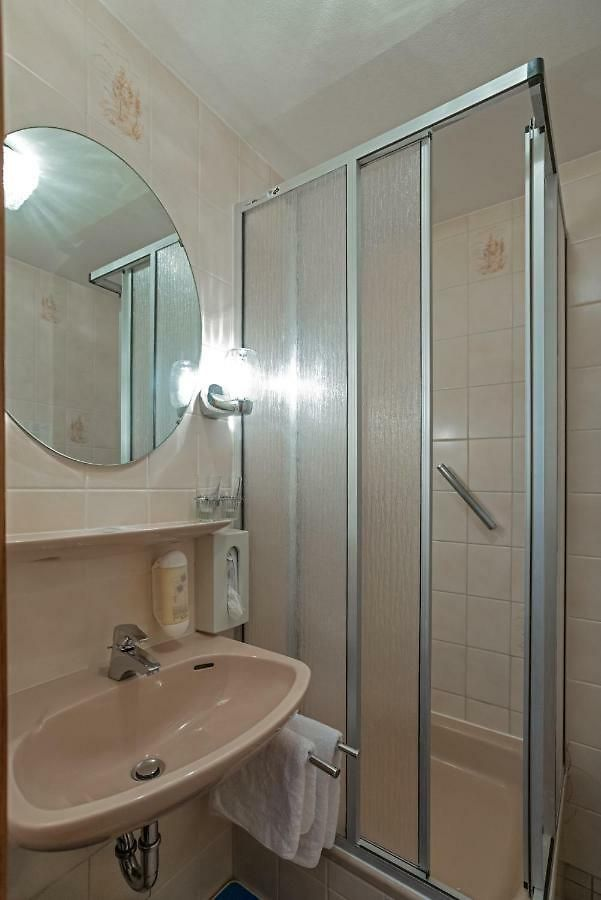 Badezimmer vom Comfort Doppelzimmer