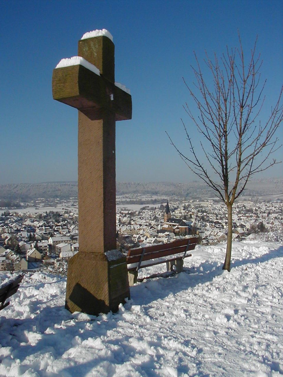 Bernhard-Becker-Kreuz im Winter
