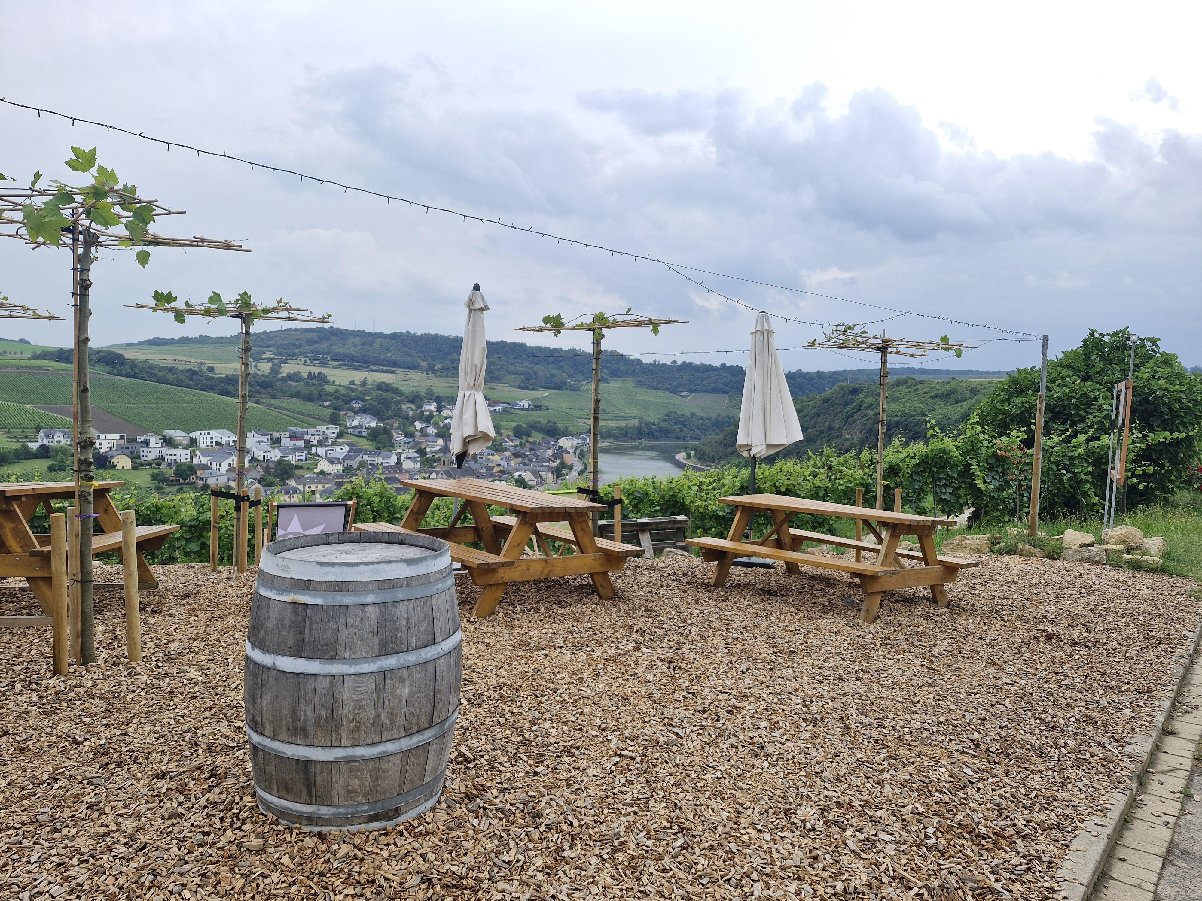 Weinhütte im Leiterchen in Nititel