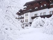 Evianquelle, Hotel