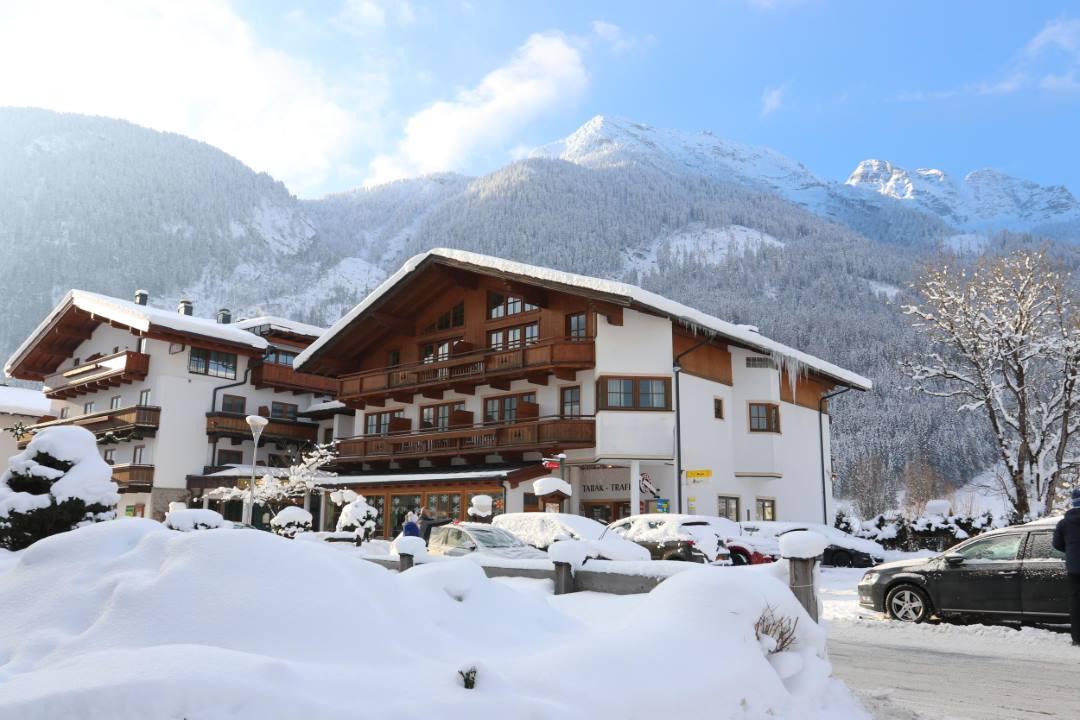 Martinerhof Ferienhotel In St Martin Bei Lofer Salzburger Land