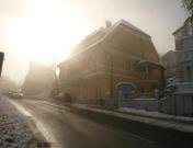 Edith, Villa