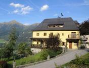 Dr. Krisch, Haus