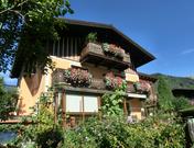 Gerstgraser, Haus