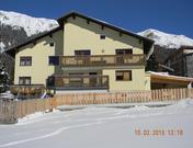 Glos, Appartement