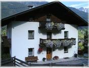 Ferienwohnungen Haus Tegischer