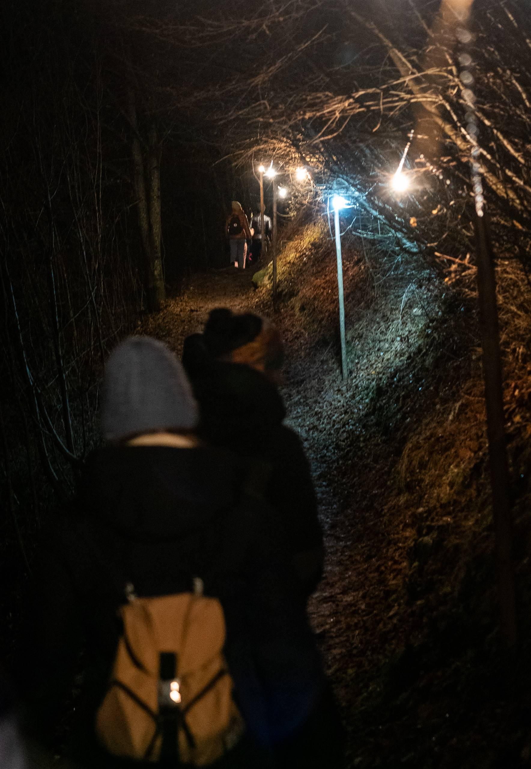 Passeggiata alla Cascata Illuminata dell'Hoffentol