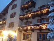 HOTEL LARES