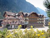 HOTEL GRAN CHALET SOREGHES UHC