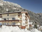 Finkenberger Hof, Hotel