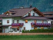 Stefan, Appartement