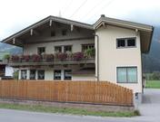 Gruber Theresia, Haus