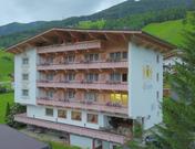 Elisabeth, Hotel