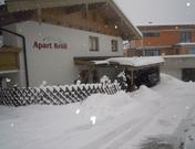 Kröll, Appart