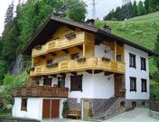 Diana, Haus