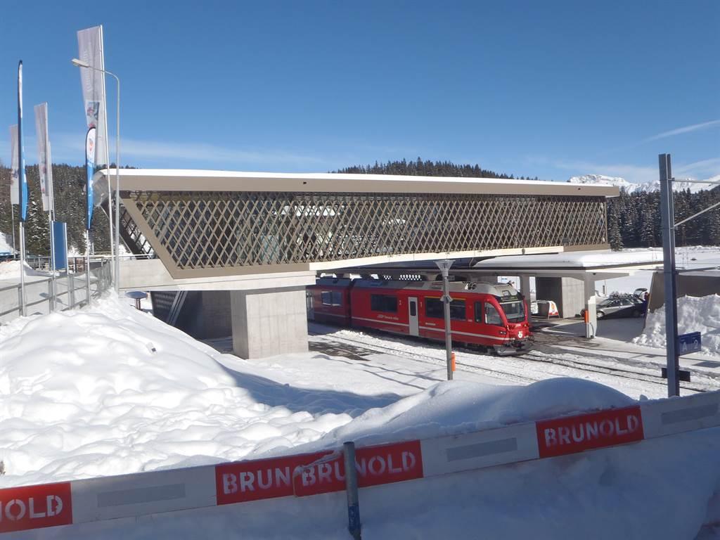 Zugang vom Bahnhof Zugang vom Bahnhof