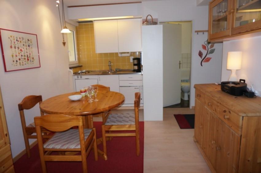 Apt. 406 Gesamt Apt. 406 Gesamt