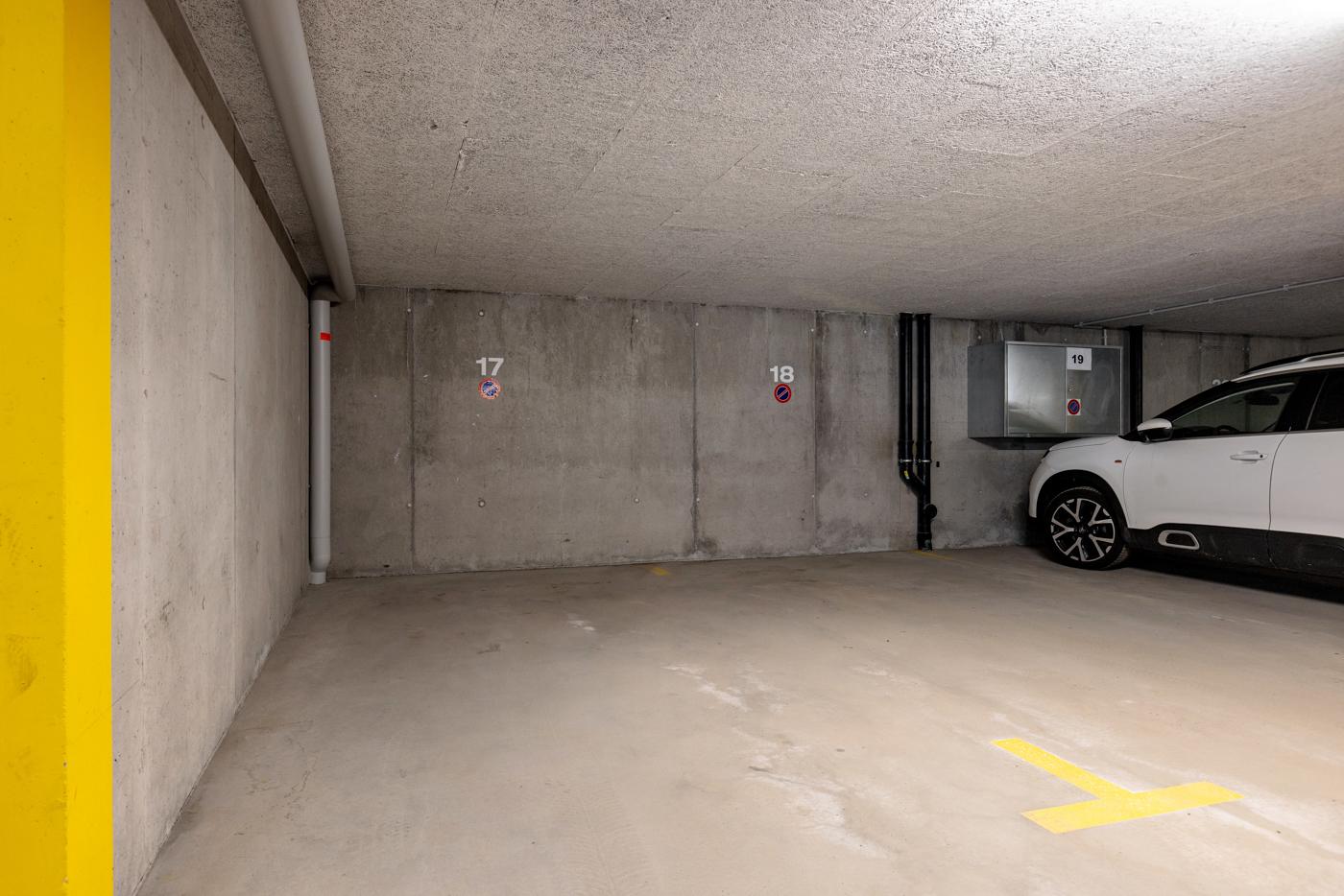 CasaBella-51 CasaBella-51