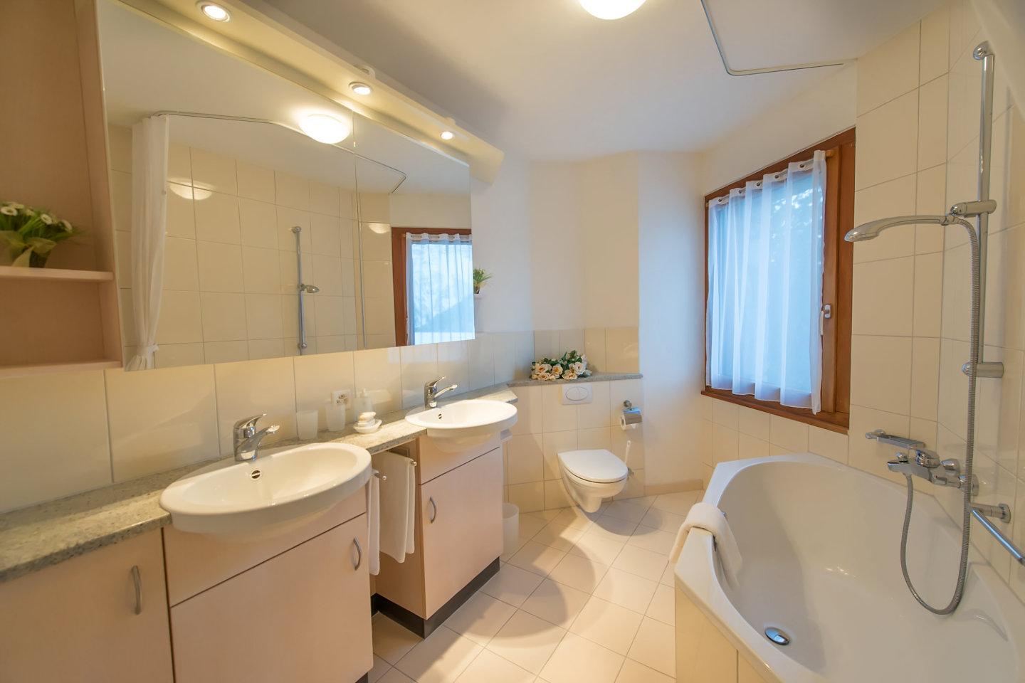 arosa-ferienwohnung-casa_serena-arosaexklusiv-schw arosa-ferienwohnung-casa_serena-arosaexklusiv-schw