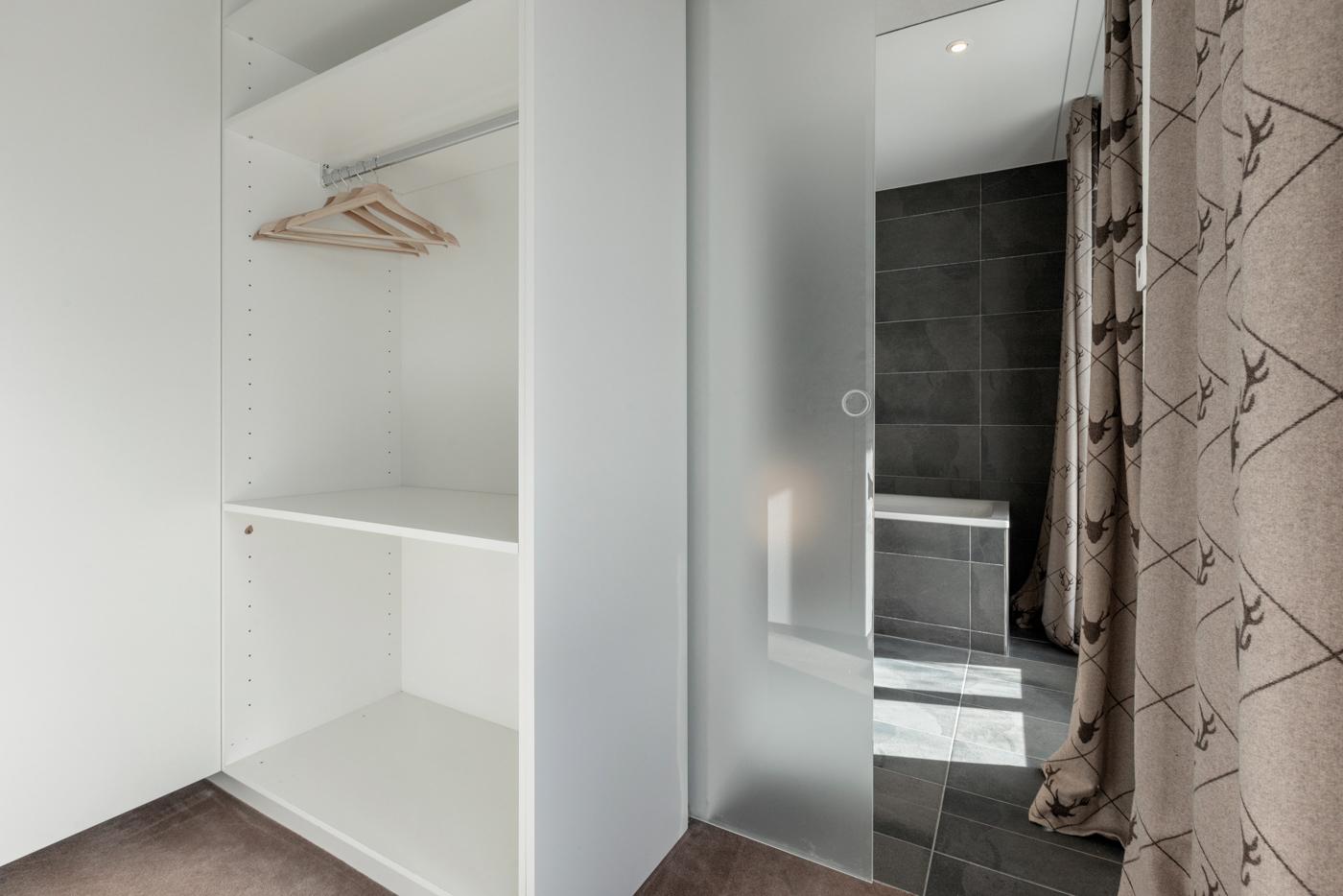 CasaBella-12 CasaBella-12