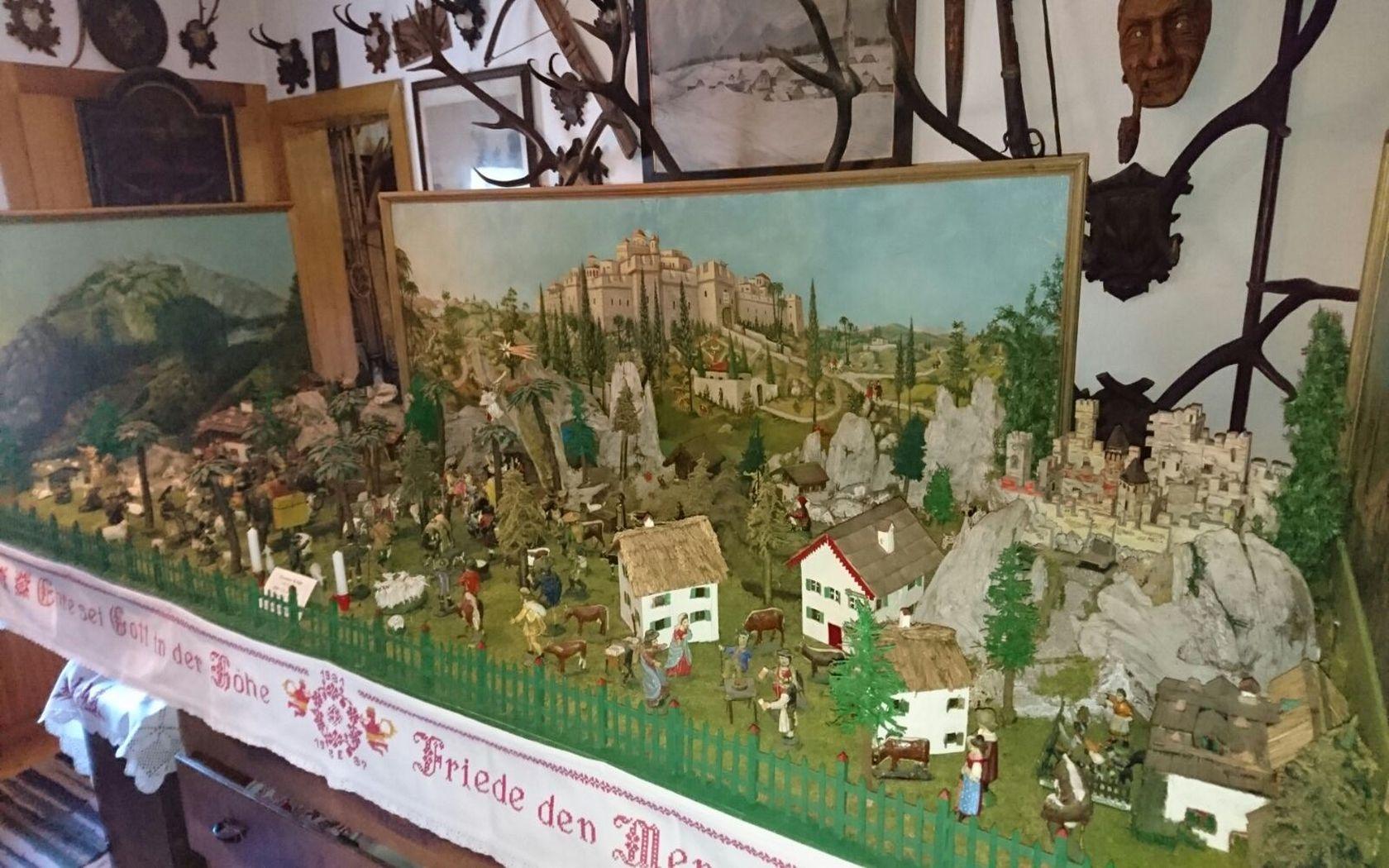 Krippenausstellung der Familie Strick
