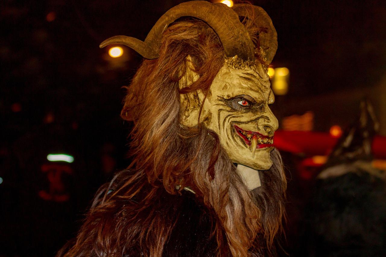 Krampuslauf mit Aftershow Party im Stodl
