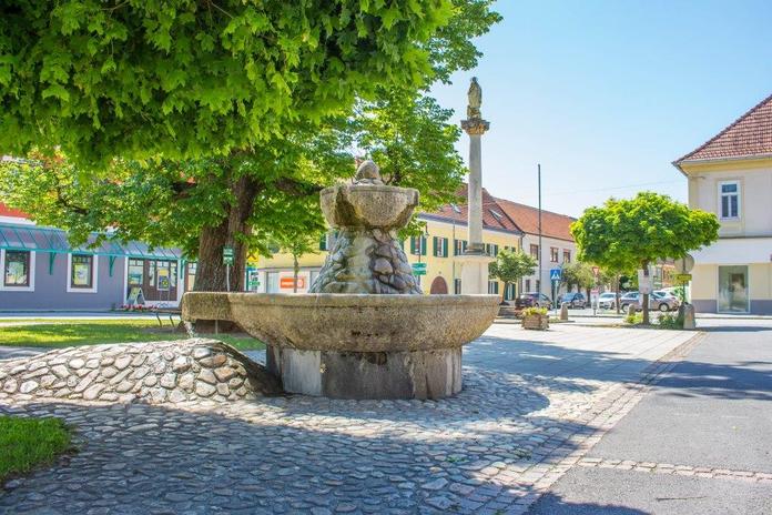 Mariensäule in Burgau