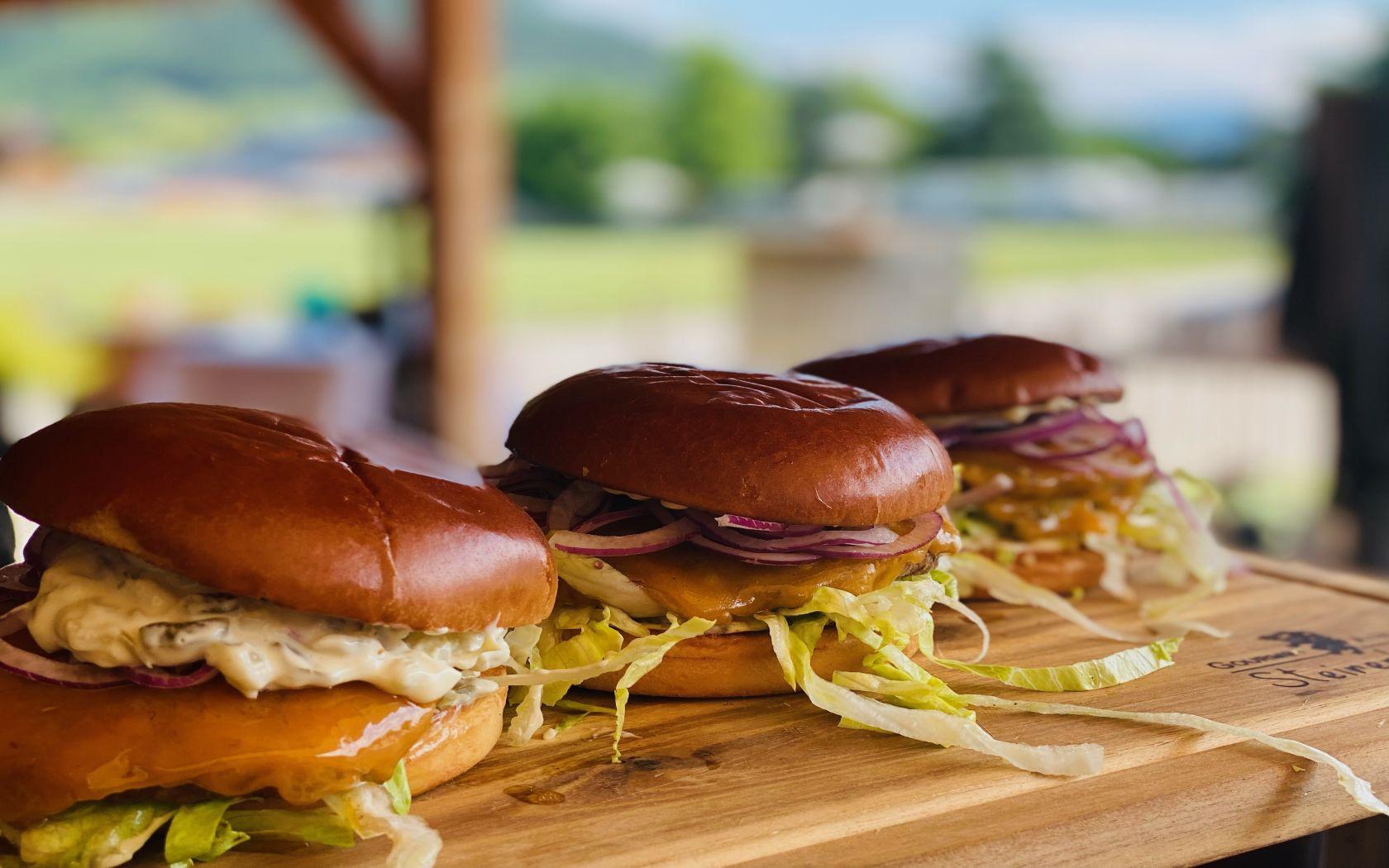Sommerlicher Burger Samstagabend