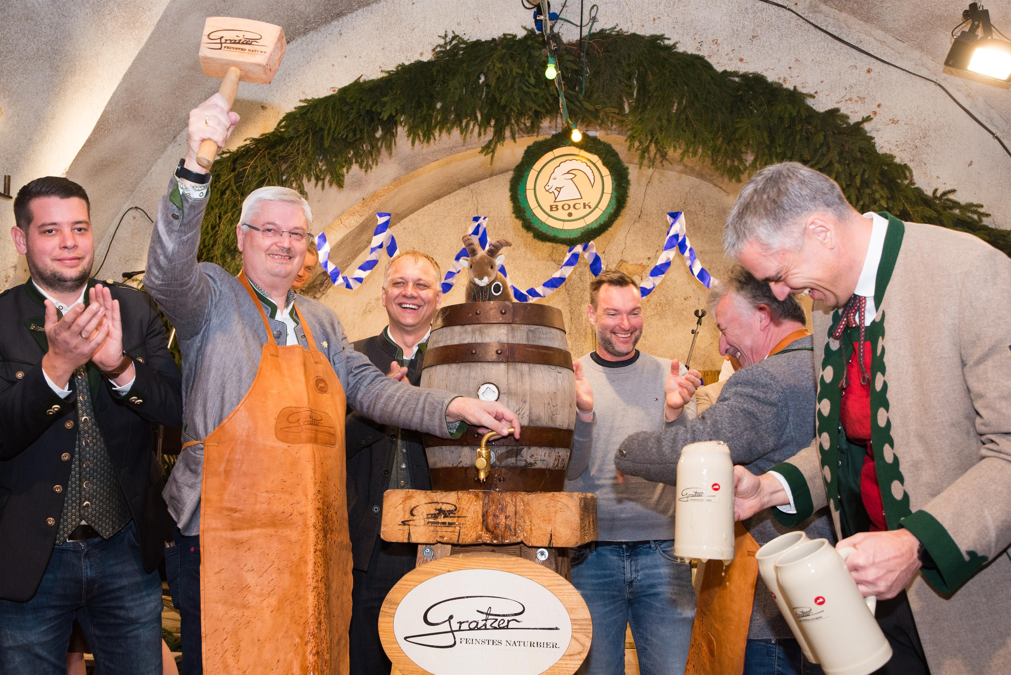 Bockbieranstich im Schloss Pöllau