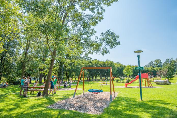 Spielplatz Schlosspark Pöllau