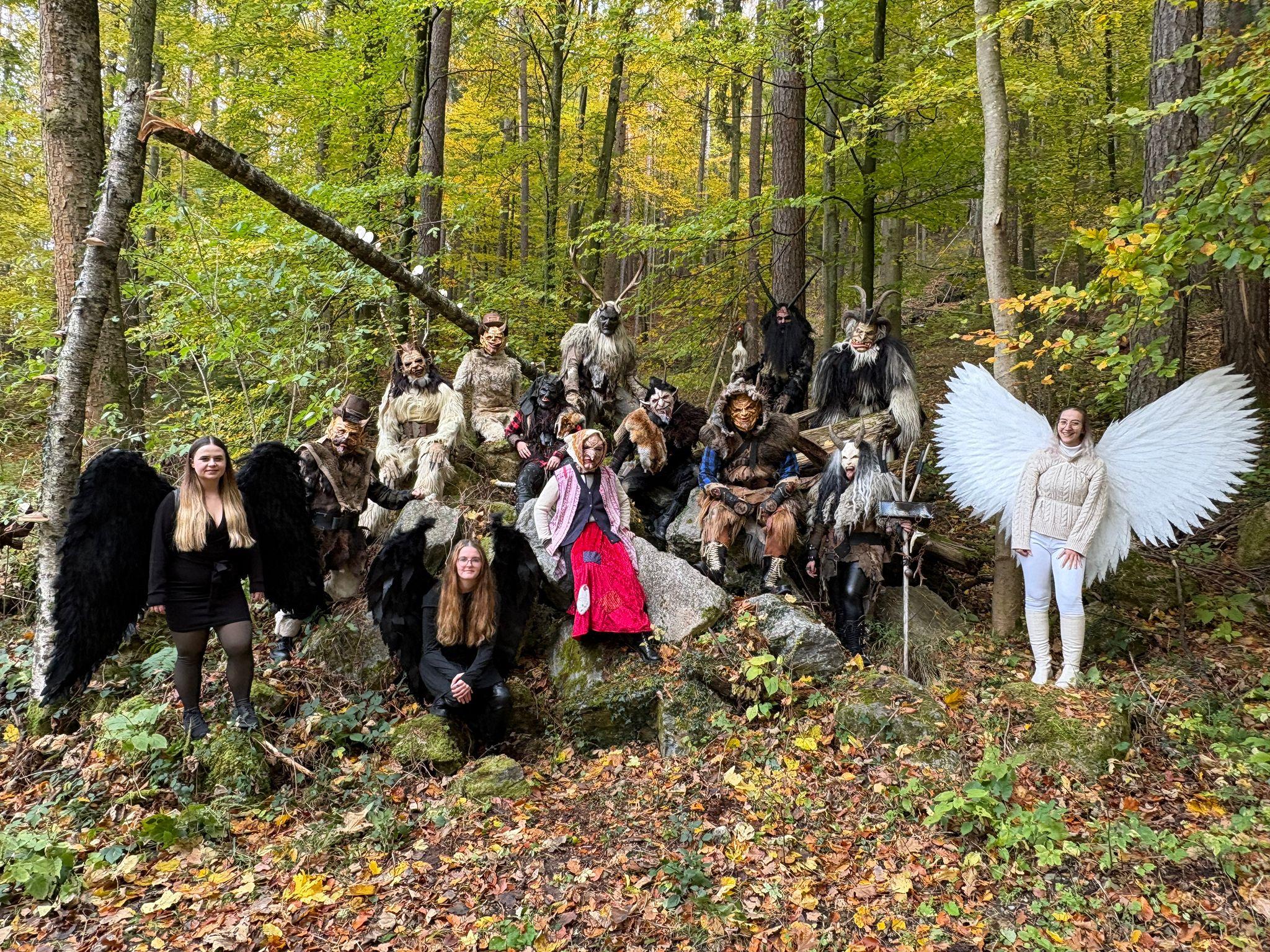 Krampuskränzchen der Weinitzer Bergteifln