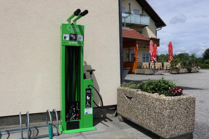 Fahrradreparatur-Station Radhotel Schischek