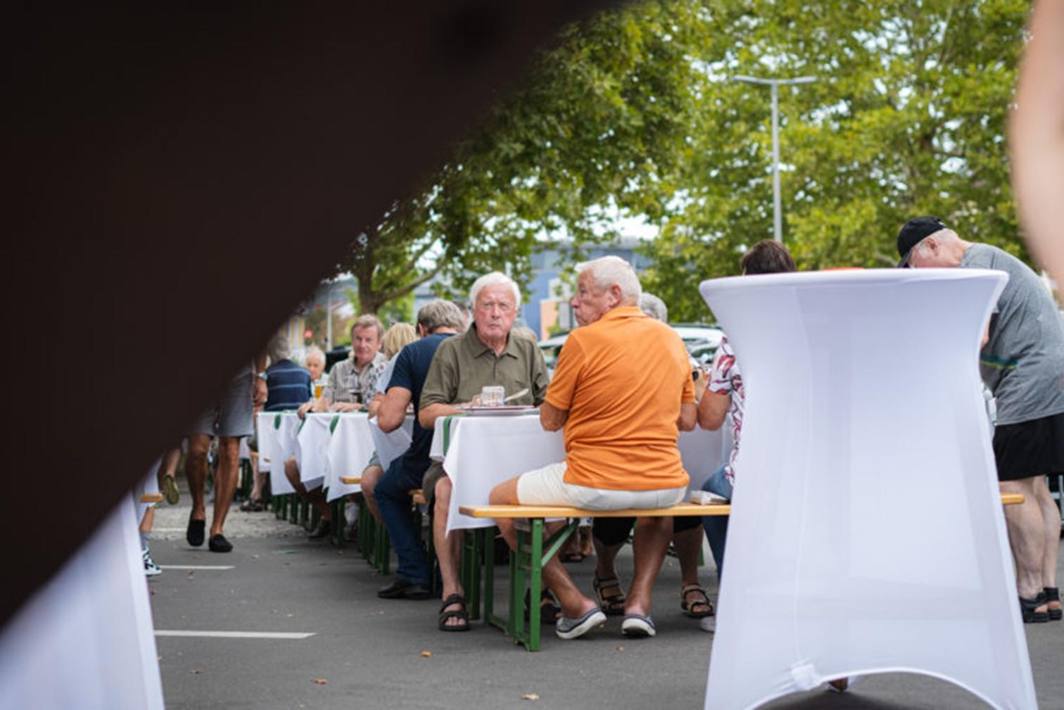 Wildgrillen am Feldbacher Hauptplatz