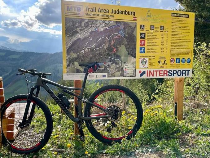 Fahrradreparaturstation Aussichtsplattform Sendertrail Judenburg