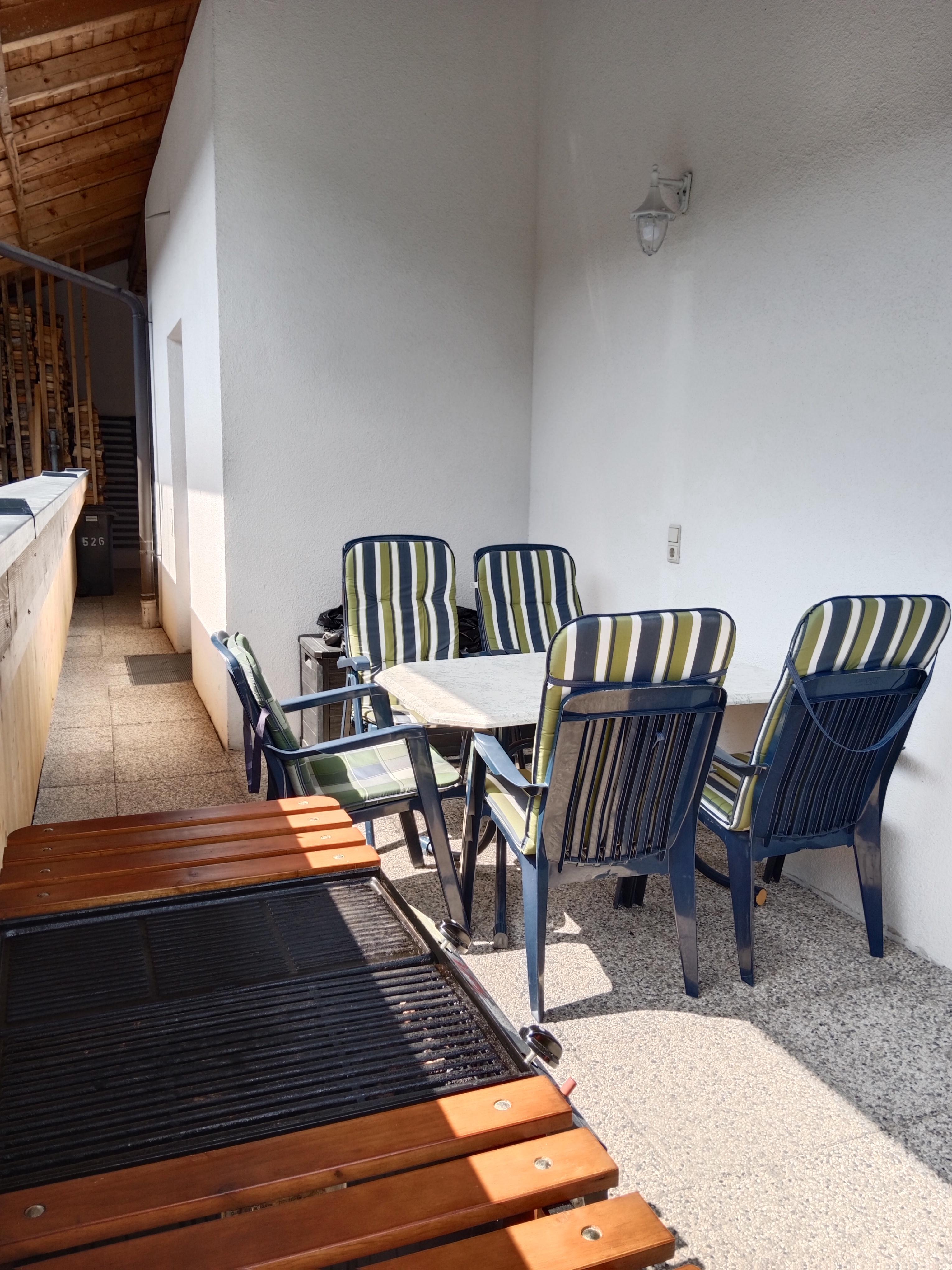 Terrase2 mit Grillstation