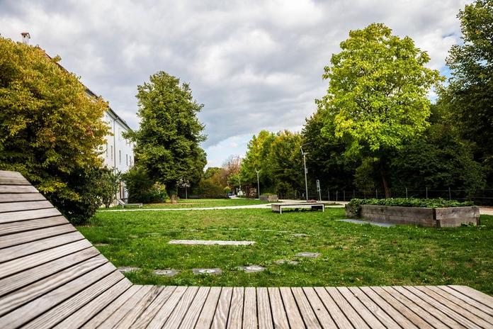 Am Zwinger