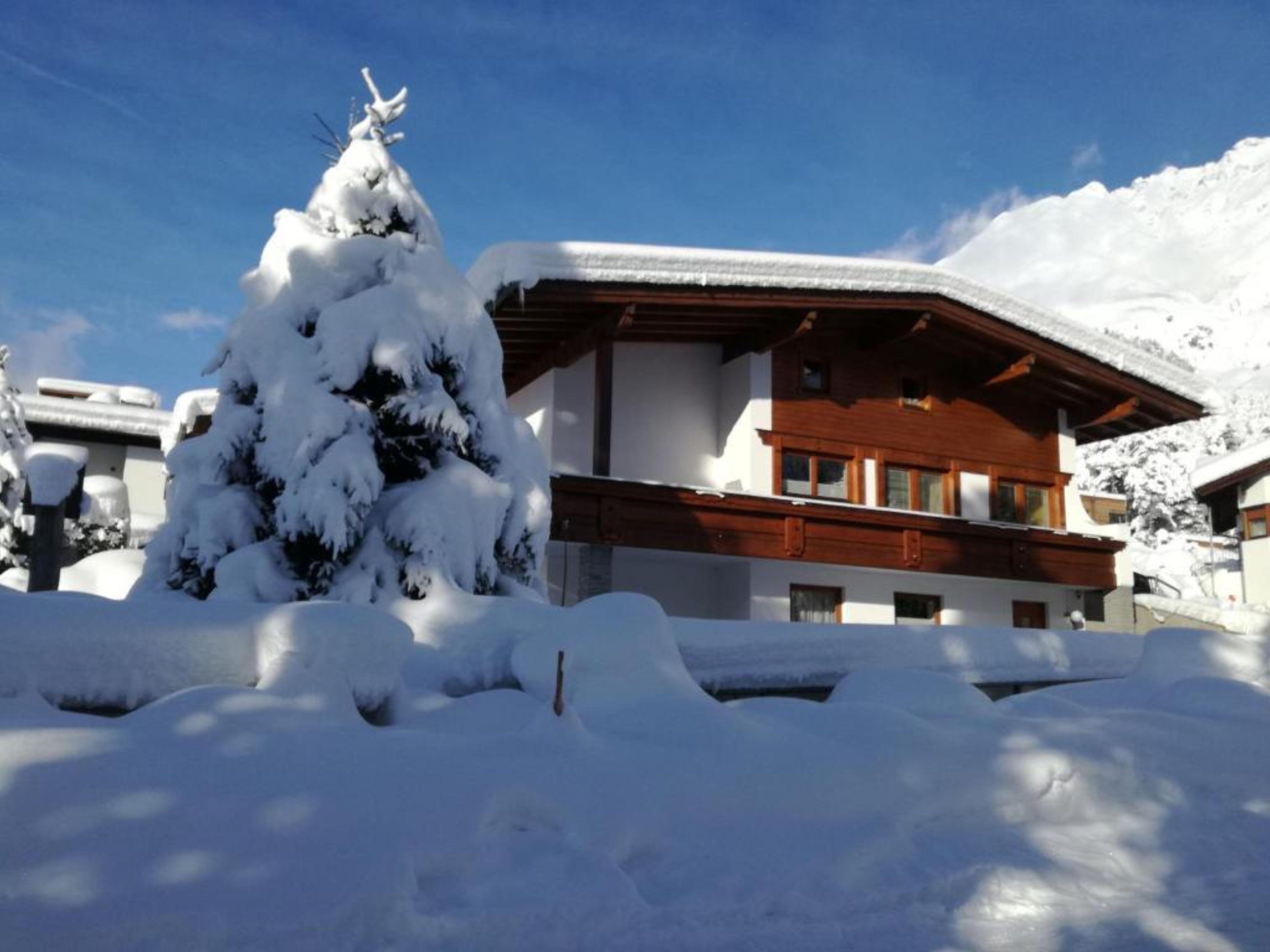 Ferienwohnung Fringer - Außenansicht Winter